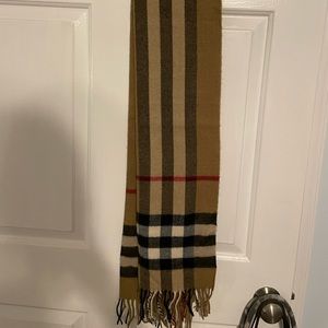 Classic check scarf